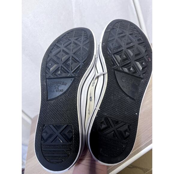 Converse Chuck Taylor Classic Low Top White Grunge Punk Emo Sneakers - Picture 9 of 10